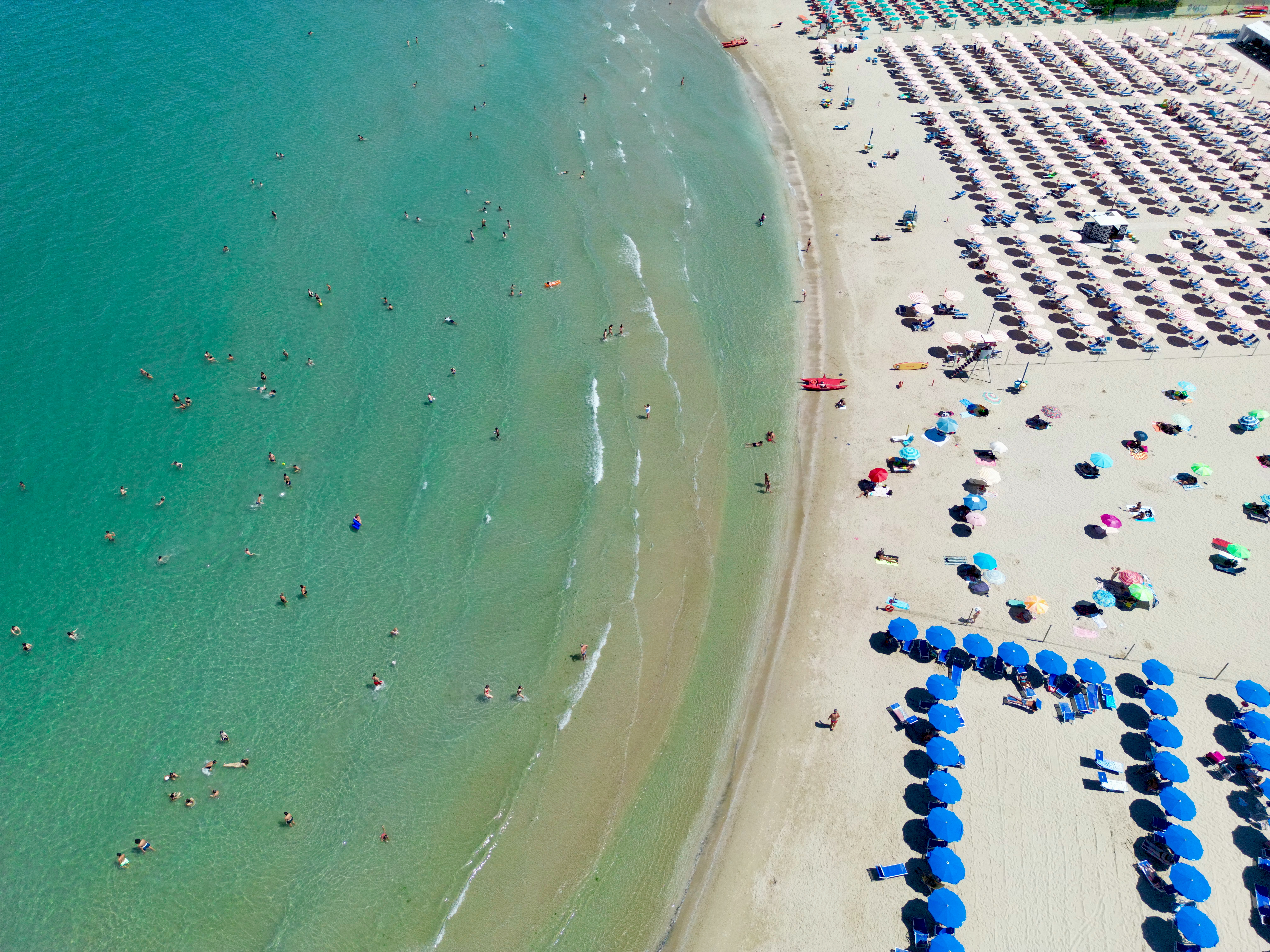 Panoramica della battigia