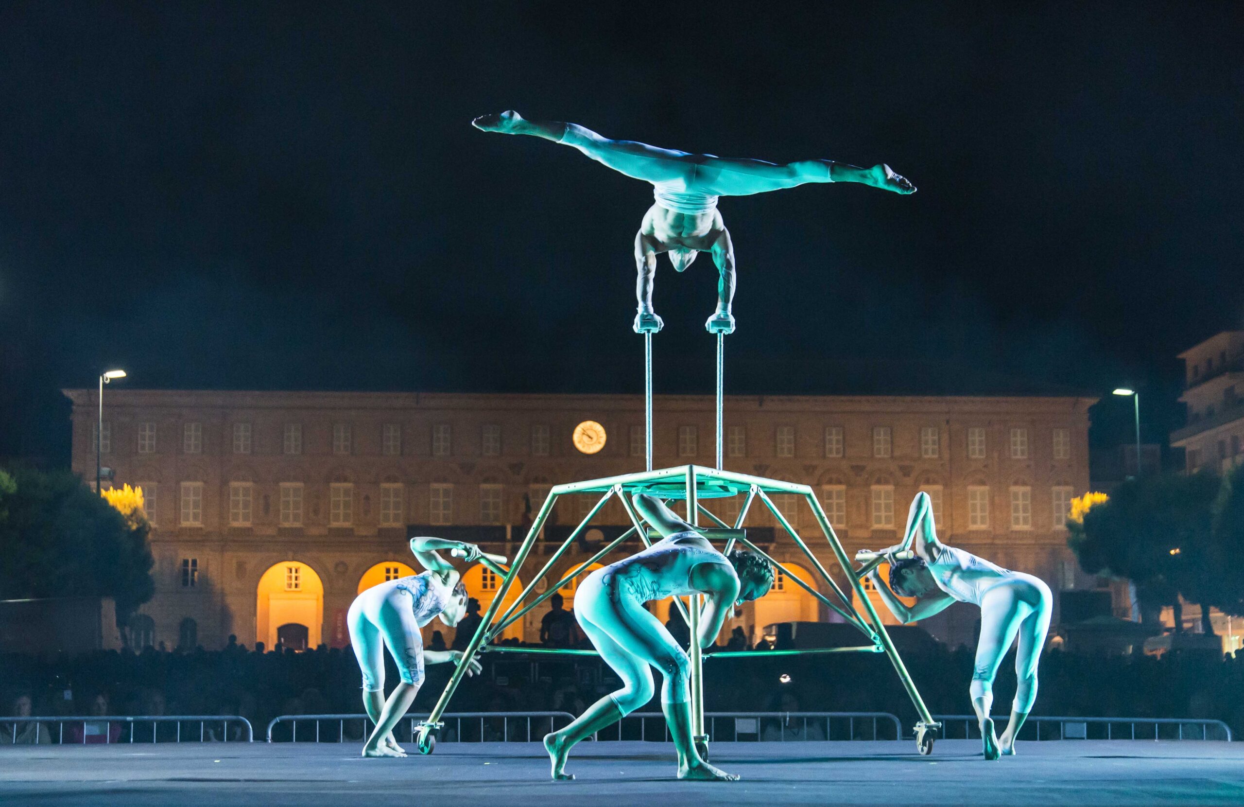 Civitanova esibizione in Piazza